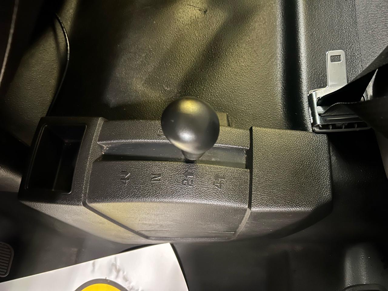 1748285854