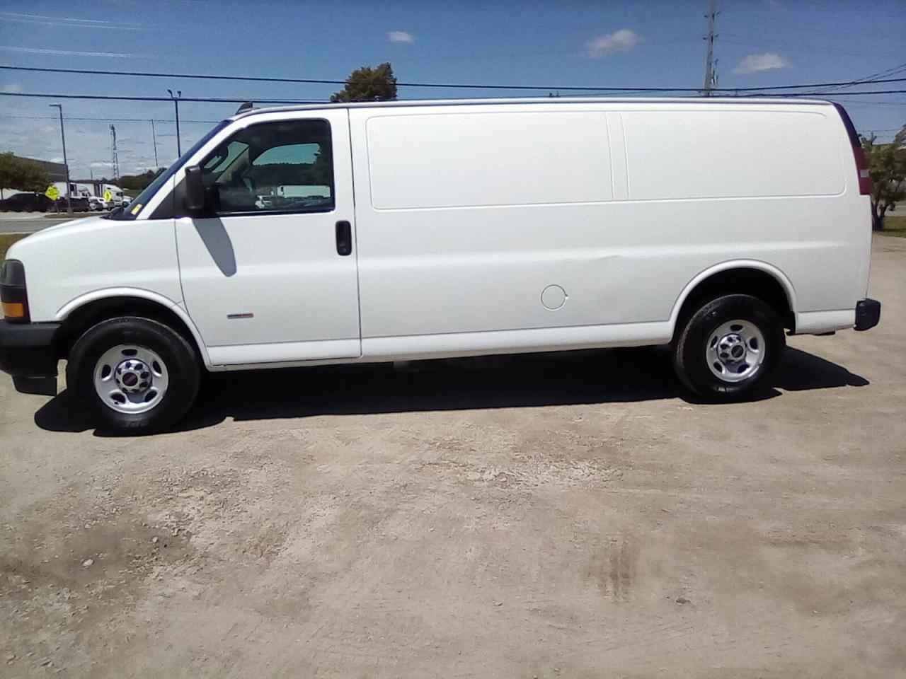 2019 GMC Savana G3500 Cargo Ext