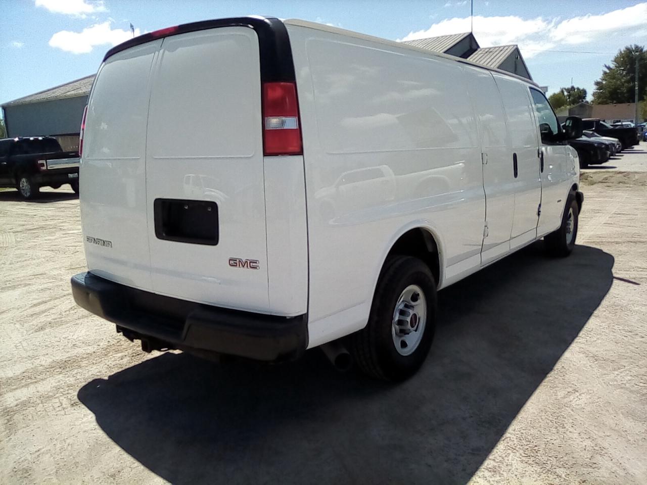 2019 GMC Savana G3500 Cargo Ext