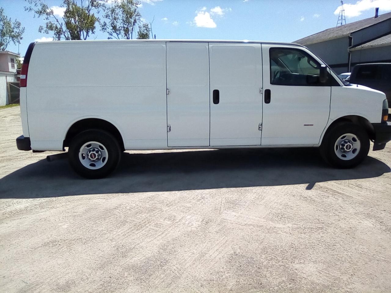 2019 GMC Savana G3500 Cargo Ext