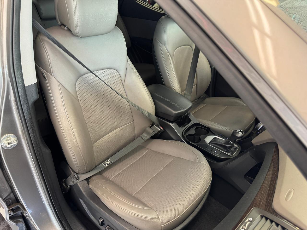 2017 Hyundai Santa Fe Sport AWD Luxury+Leather+Roof+GPS+BSM+CLEAN CARFAX Photo98