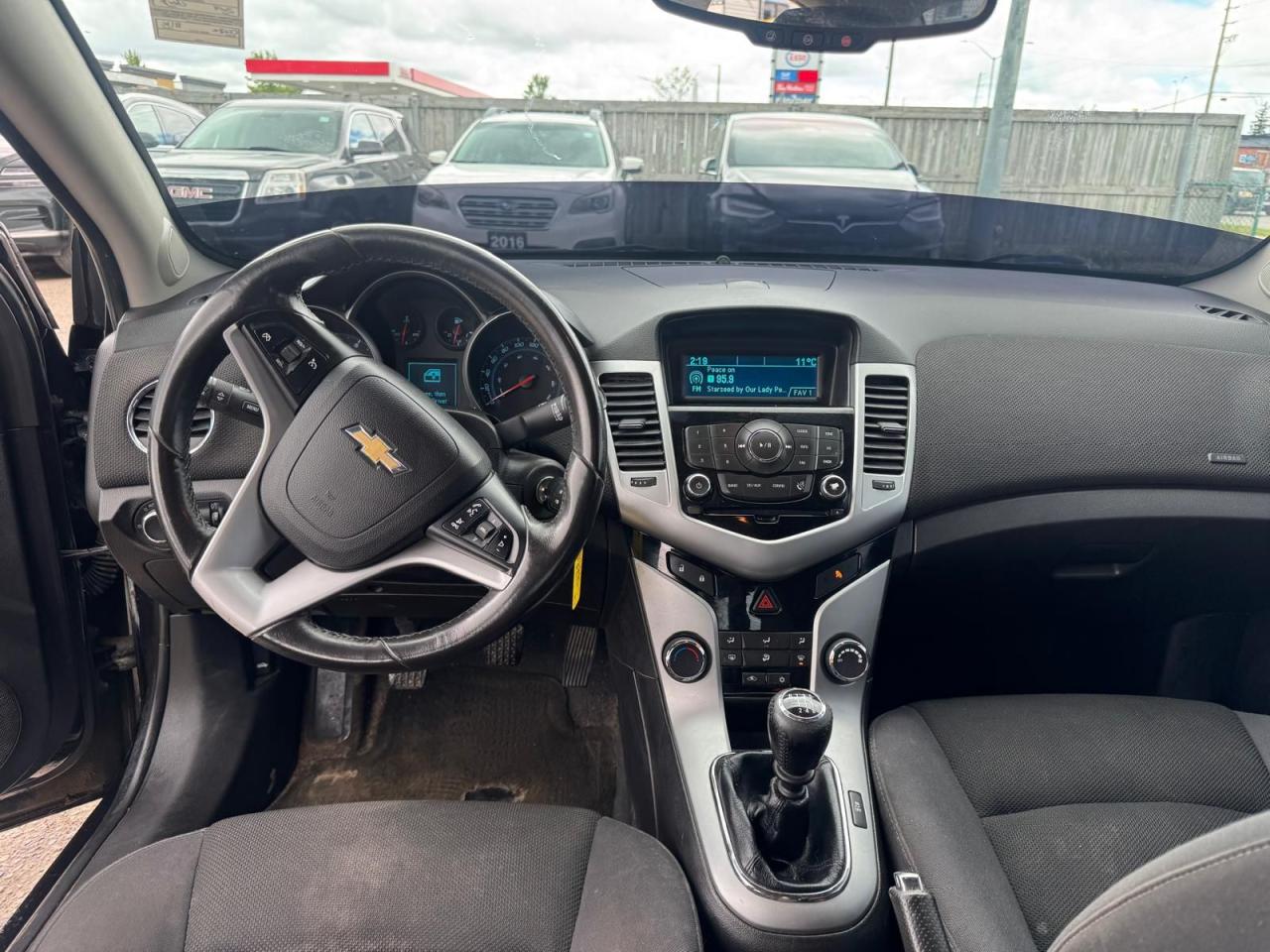 2014 Chevrolet Cruze AS IS, 1LT, MANUAL, DRIVES GREAT - Photo #9