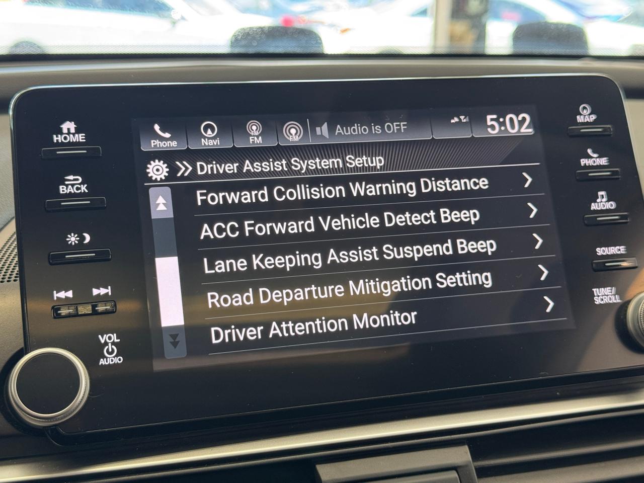 2018 Honda Accord Touring+HUD+New Tires+Adaptive Cruise+CLEAN CARFAX Photo104