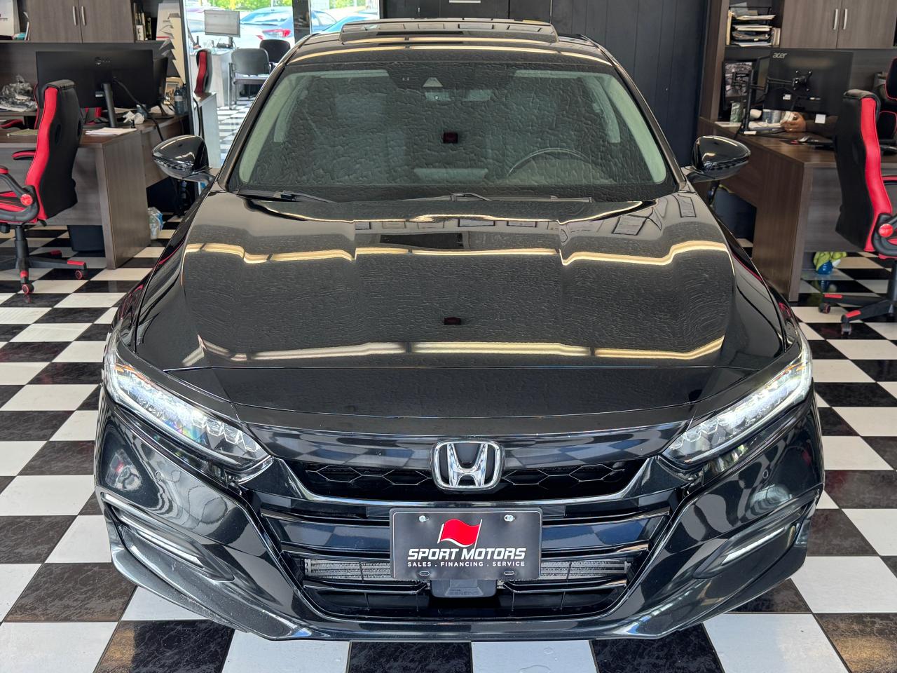 2018 Honda Accord Touring+HUD+New Tires+Adaptive Cruise+CLEAN CARFAX Photo80