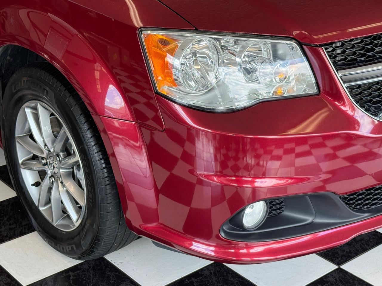 2015 Dodge Grand Caravan SXT STOWNGO+Camera+DVD+CLEAN CARFAX Photo36