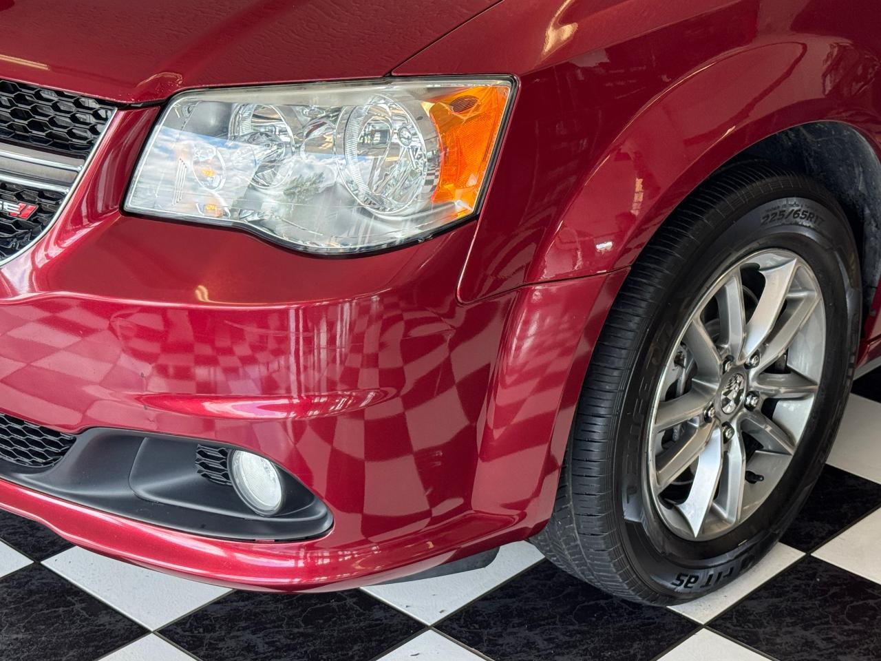 2015 Dodge Grand Caravan SXT STOWNGO+Camera+DVD+CLEAN CARFAX Photo37