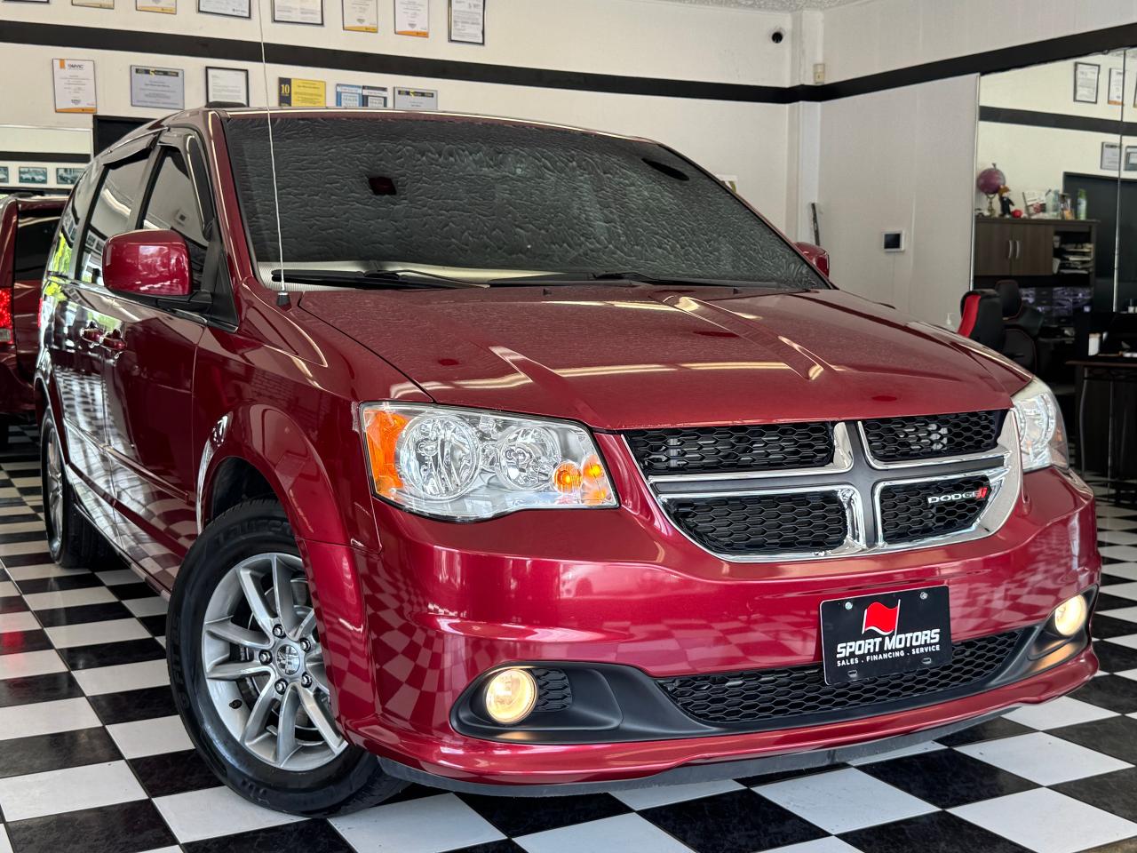 2015 Dodge Grand Caravan SXT STOWNGO+Camera+DVD+CLEAN CARFAX Photo19