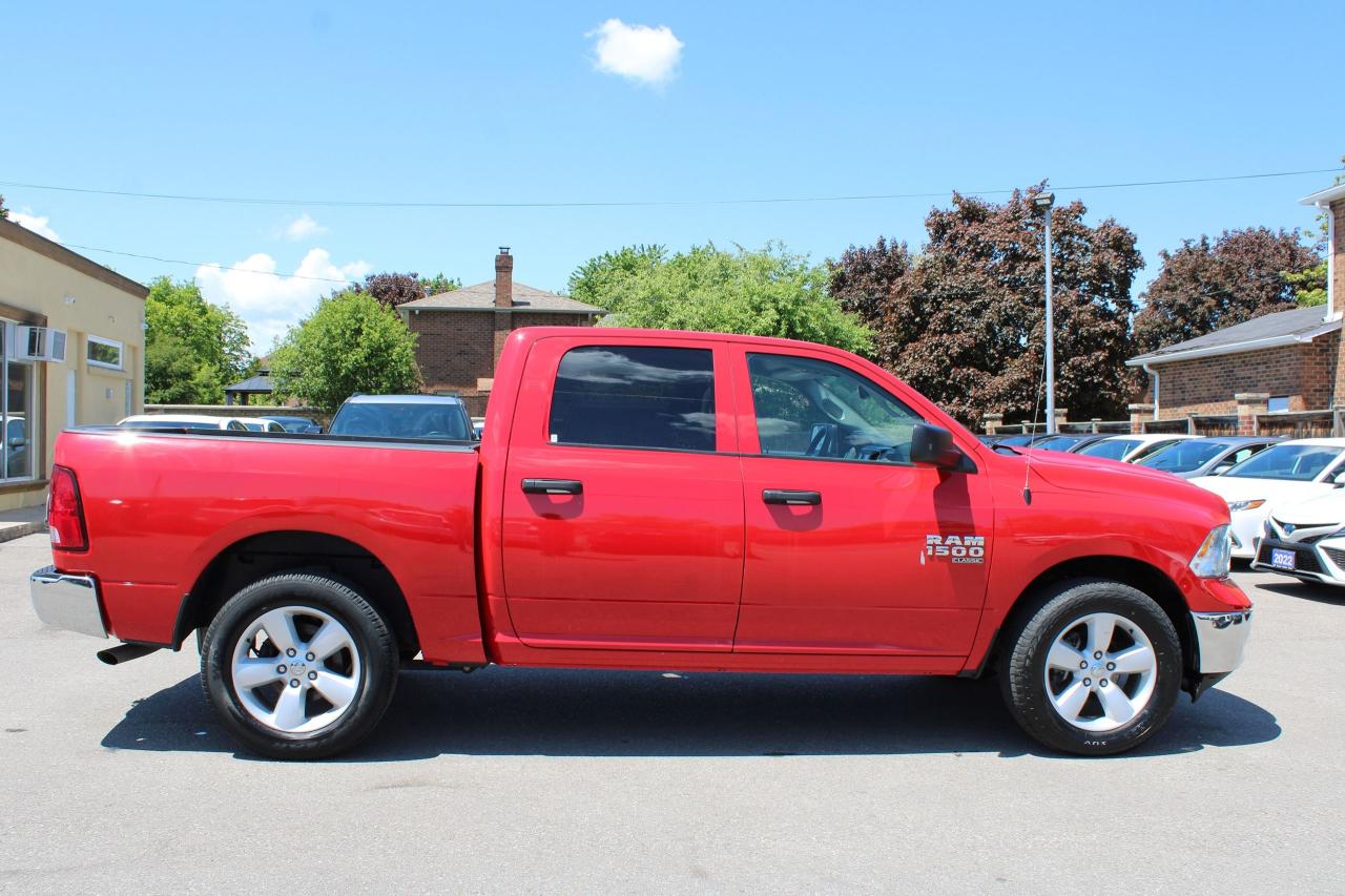2022 RAM 1500 Classic SLT - Photo #4