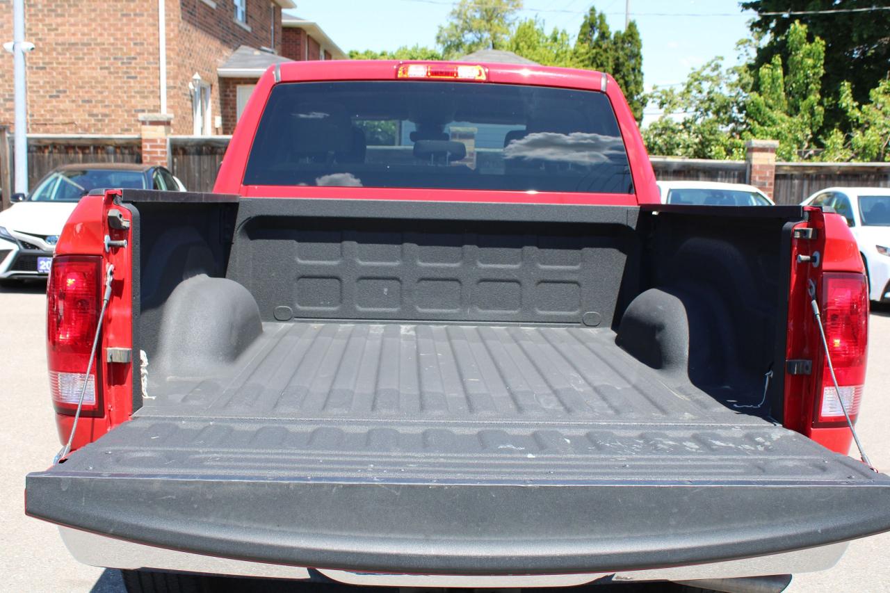 2022 RAM 1500 Classic SLT - Photo #9