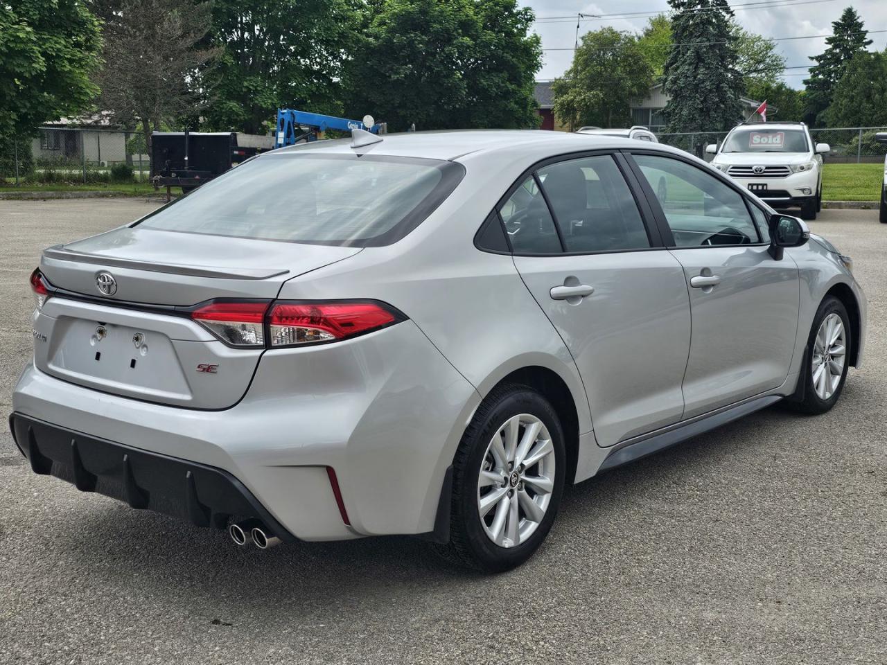 2024 Toyota Corolla SE - 2.0L 4cyl, Low Kms - Photo #5