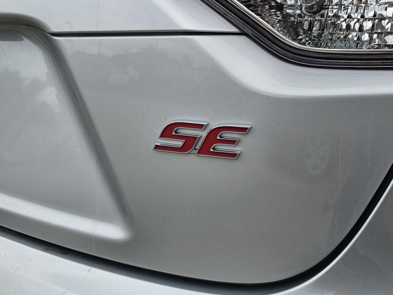 2024 Toyota Corolla SE - 2.0L 4cyl, Low Kms - Photo #9