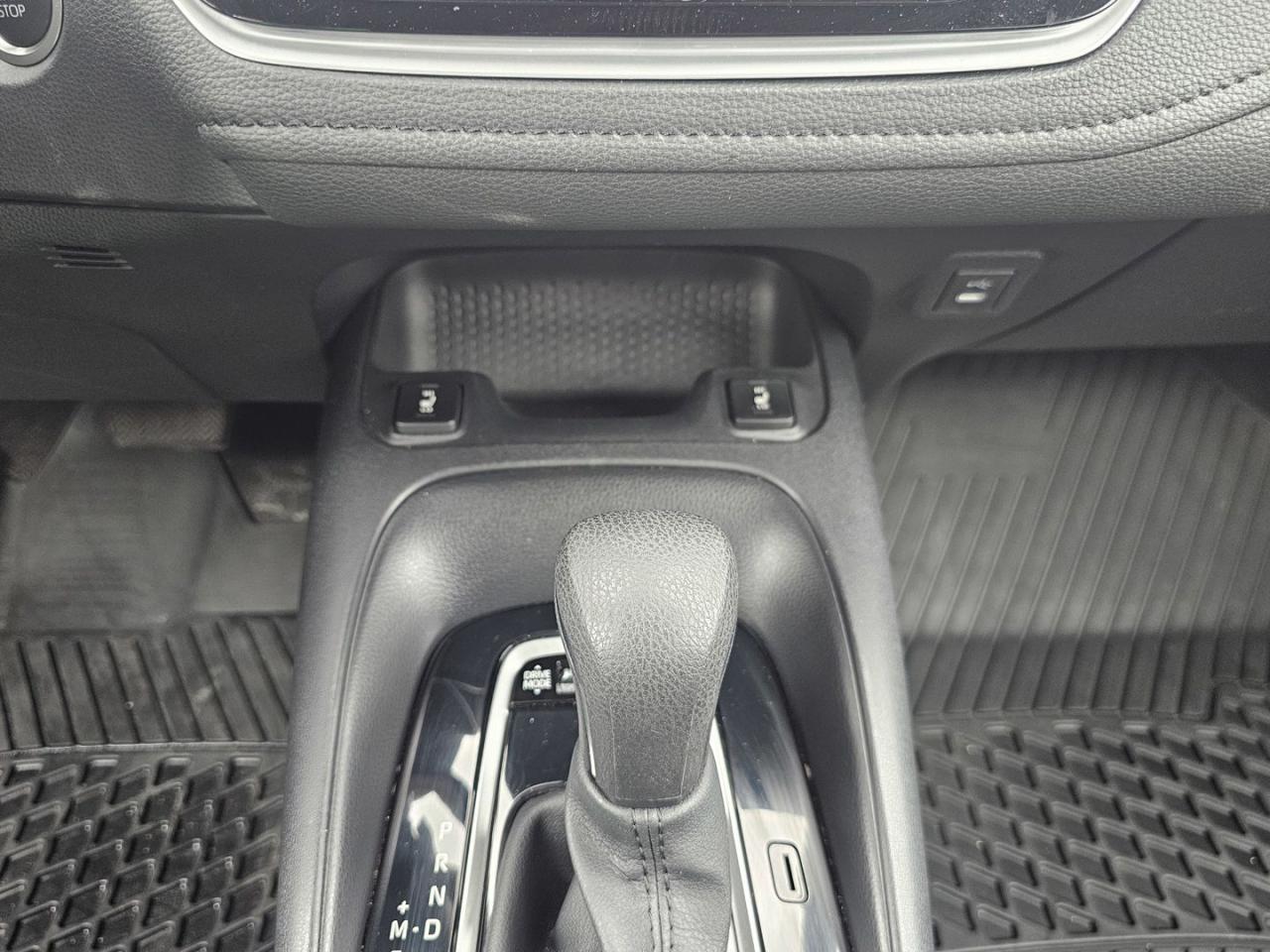 2024 Toyota Corolla SE - 2.0L 4cyl, Low Kms - Photo #16