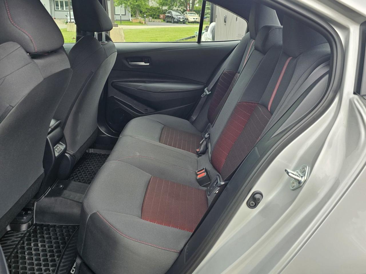 2024 Toyota Corolla SE - 2.0L 4cyl, Low Kms - Photo #18
