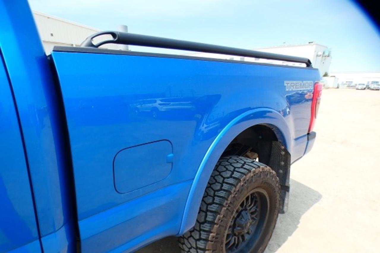 2020 Ford F-250 LARIAT TREMOR w/H&C L, pano S/R, NAV, BUC - Photo #26