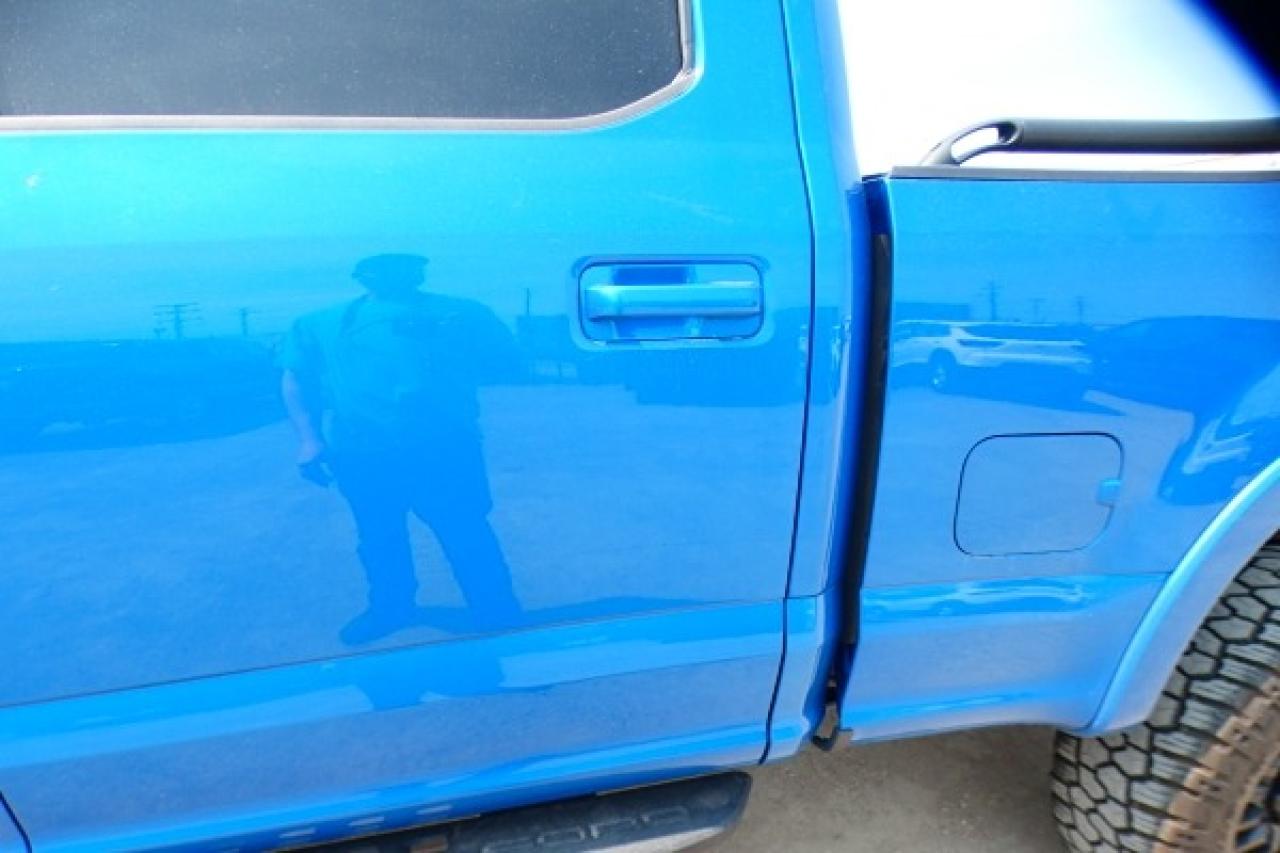 2020 Ford F-250 LARIAT TREMOR w/H&C L, pano S/R, NAV, BUC - Photo #28