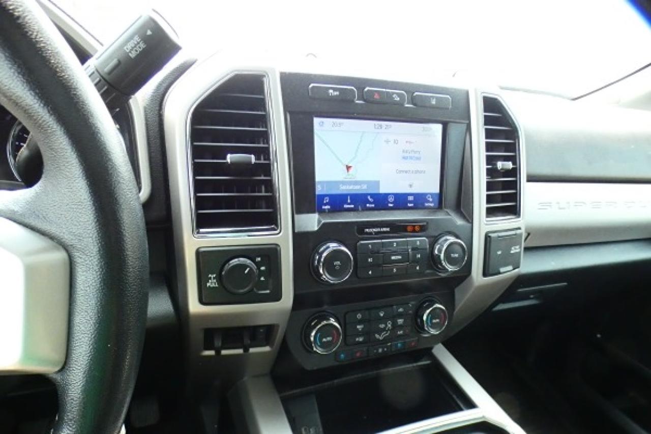 2020 Ford F-250 LARIAT TREMOR w/H&C L, pano S/R, NAV, BUC - Photo #15