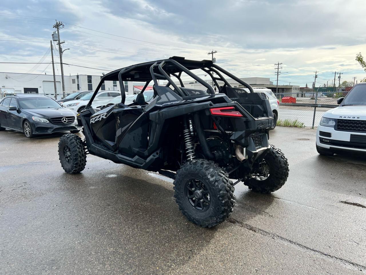 2022 Polaris RZR PRO XP CREW - Photo #2