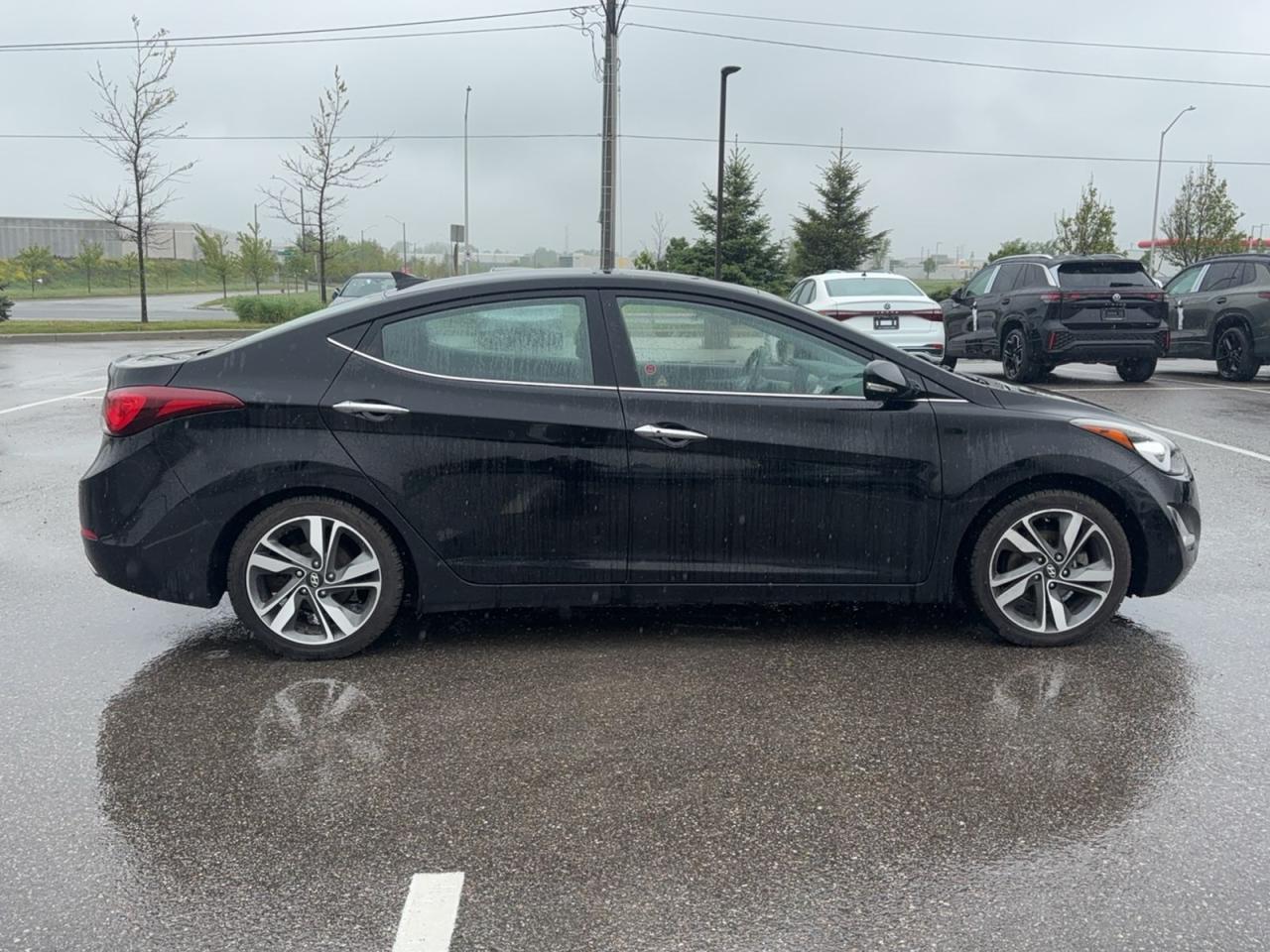 Used 2015 Hyundai Elantra Limited for sale in Waterloo, ON