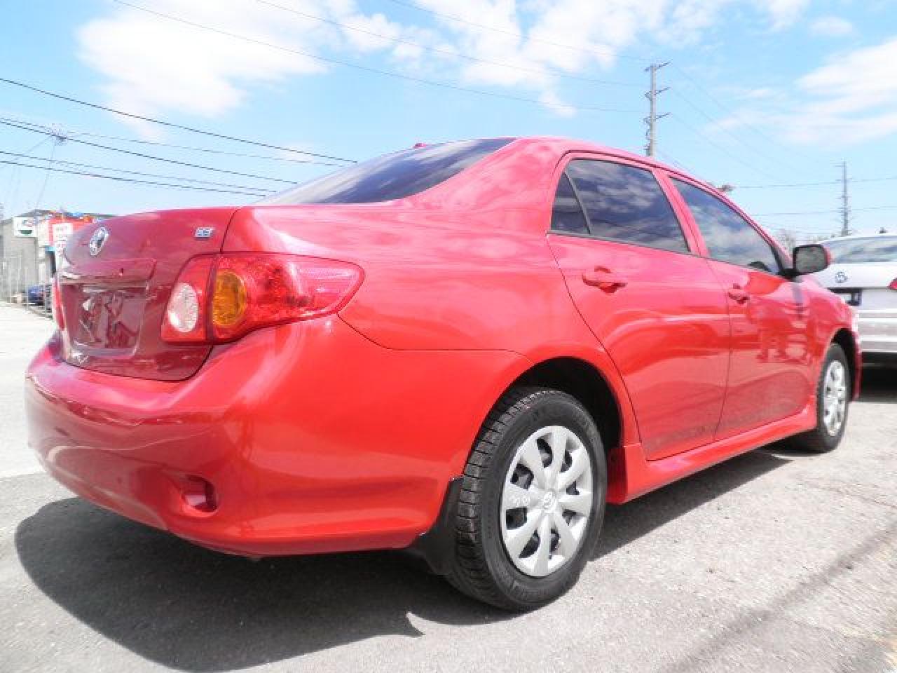 2010 Toyota Corolla CE Photo
