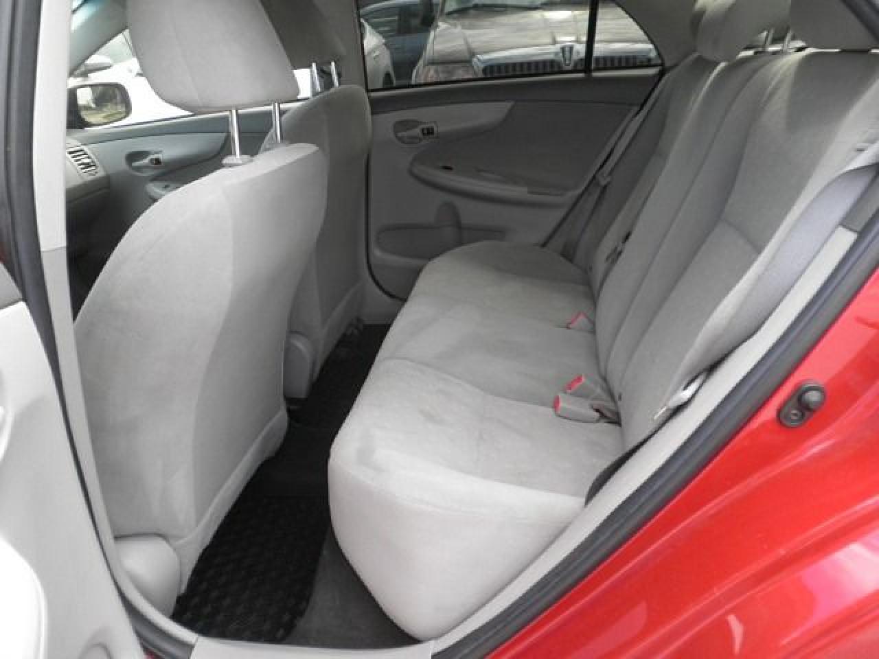 2010 Toyota Corolla CE Photo