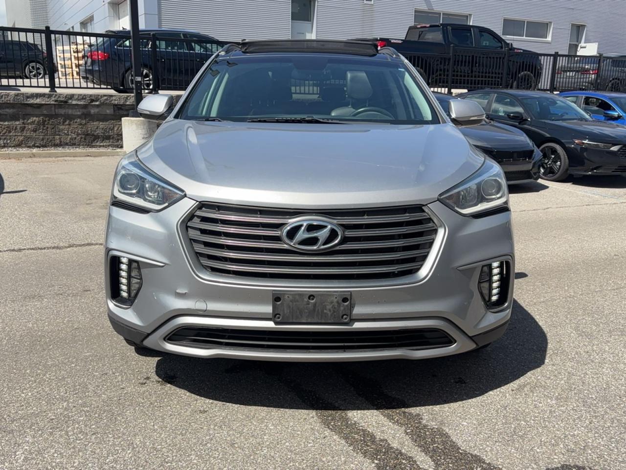 2018 Hyundai Santa Fe XL Luxury 7 Passengers - Photo #3