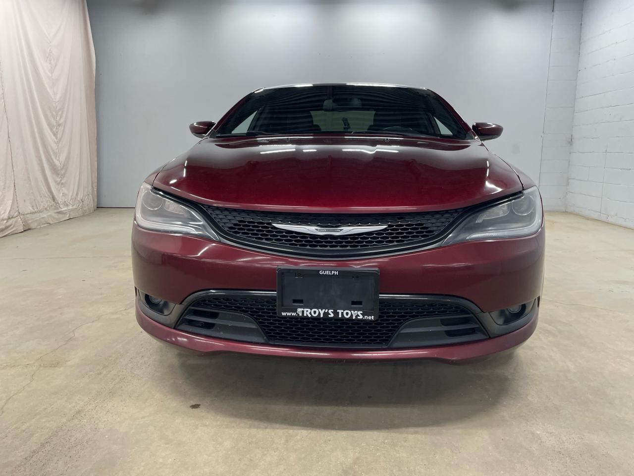 2015 Chrysler 200 S Photo20