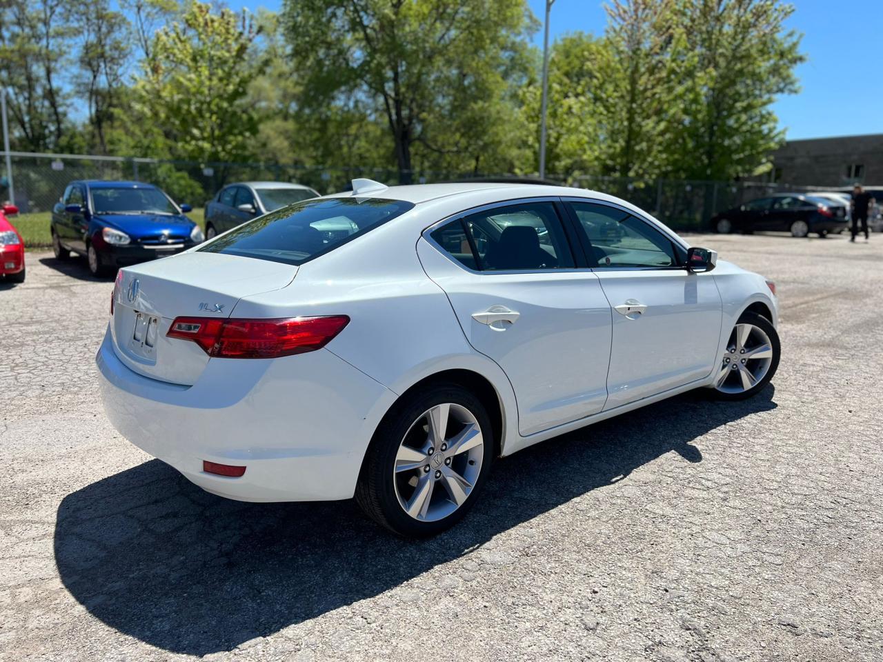 2014 Acura ILX LEATHER HEATED SEATS SUNROOF BACKUP CAM B-TOOTH Photo3