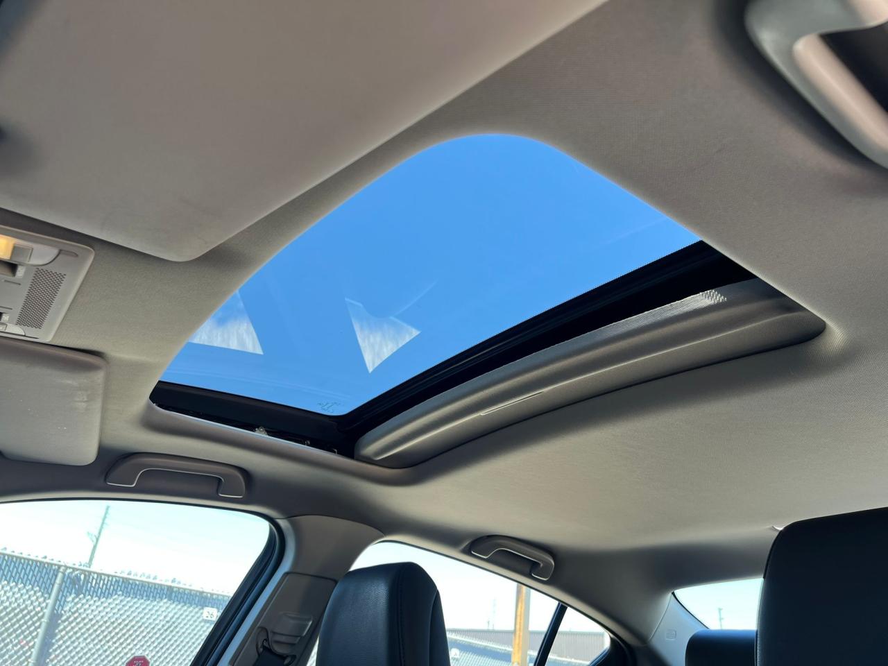 2014 Acura ILX LEATHER HEATED SEATS SUNROOF BACKUP CAM B-TOOTH - Photo #16