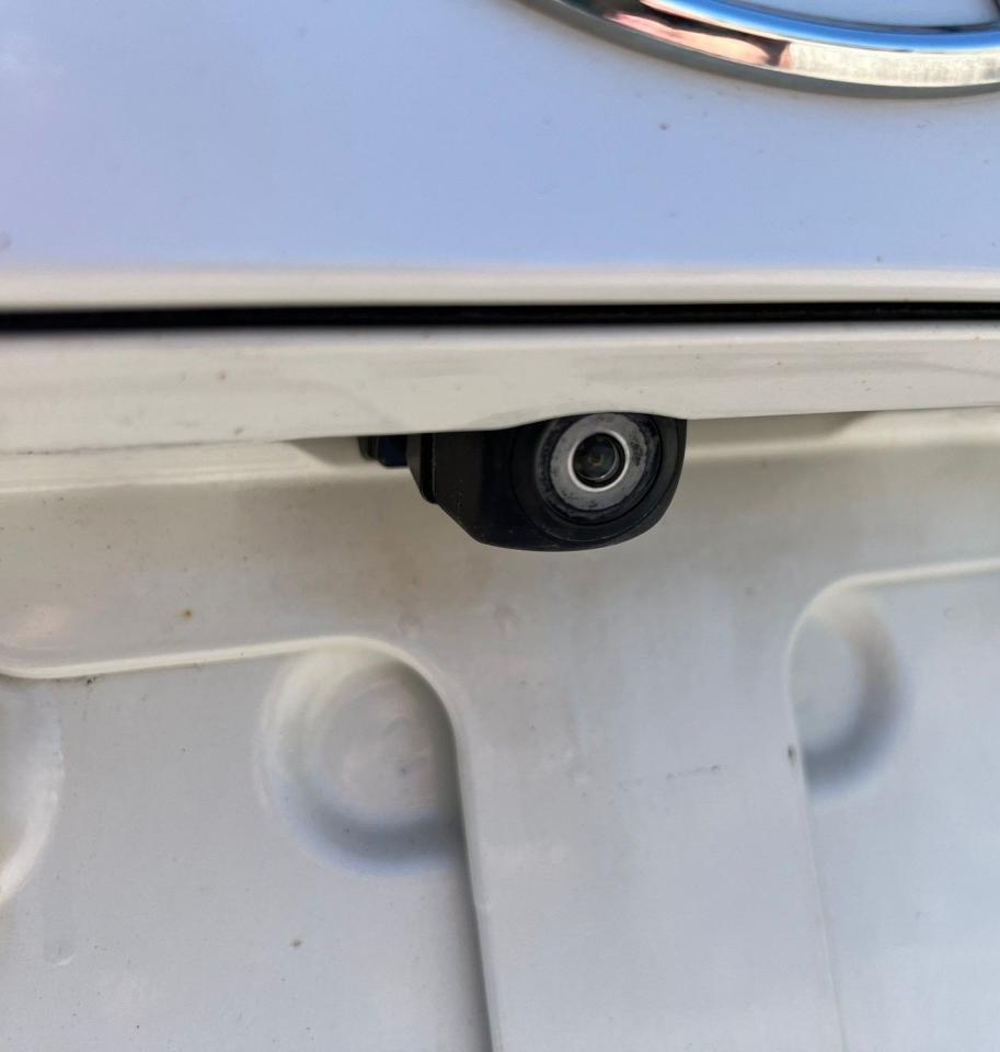 2014 Acura ILX LEATHER HEATED SEATS SUNROOF BACKUP CAM B-TOOTH - Photo #17