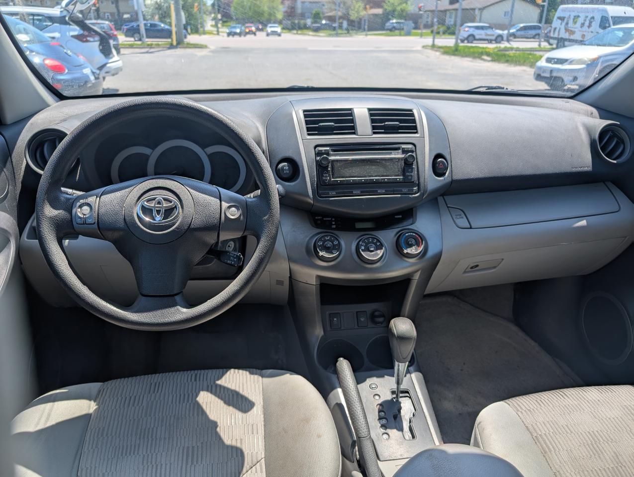 2012 Toyota RAV4 BASE - Photo #5