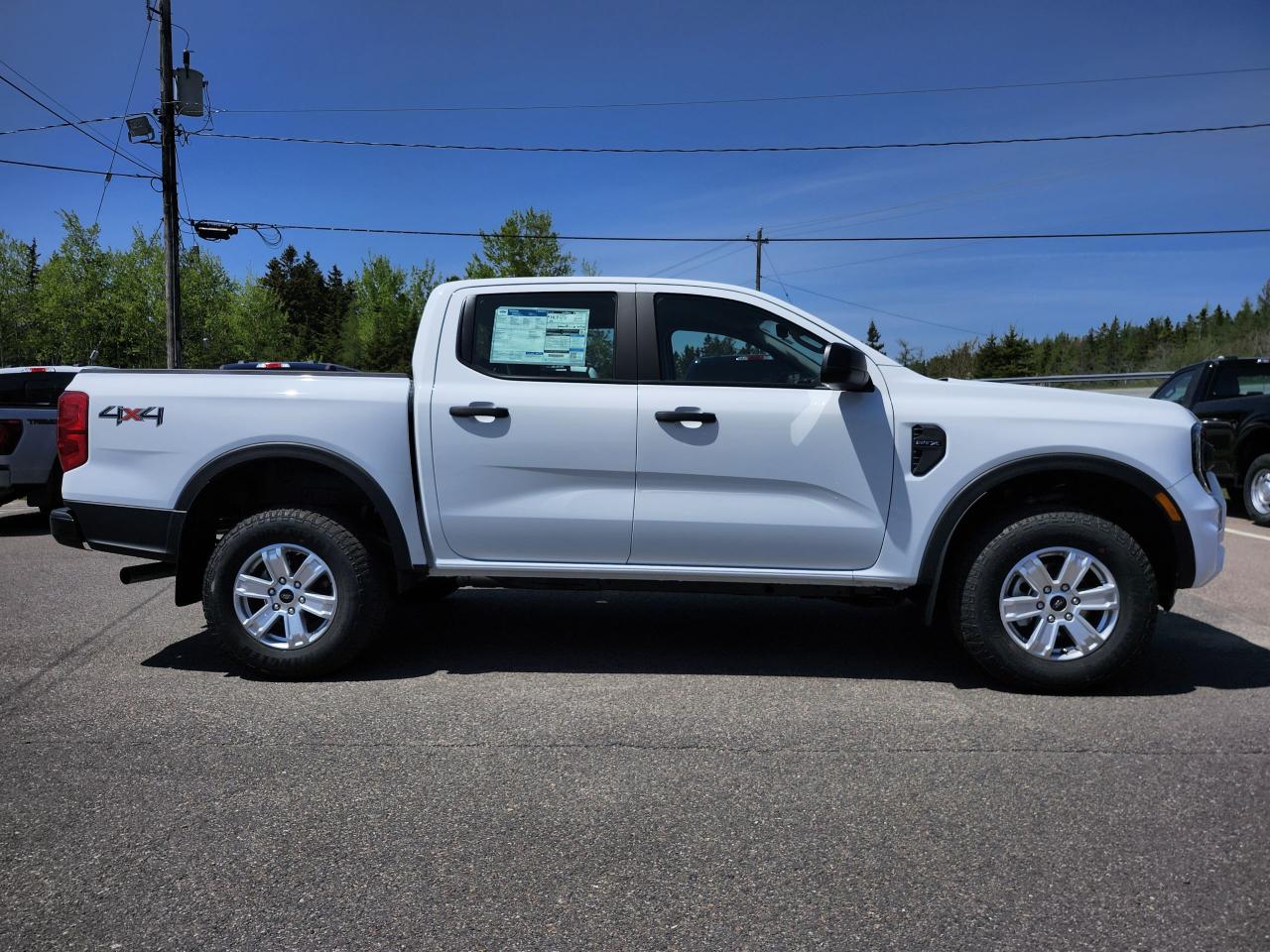 2025 Ford Ranger XL 4WD SuperCrew 5' Box Photo5