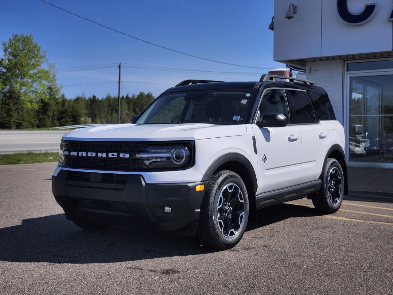 2025 Ford Bronco Sport Outer Banks 4X4 Photo5