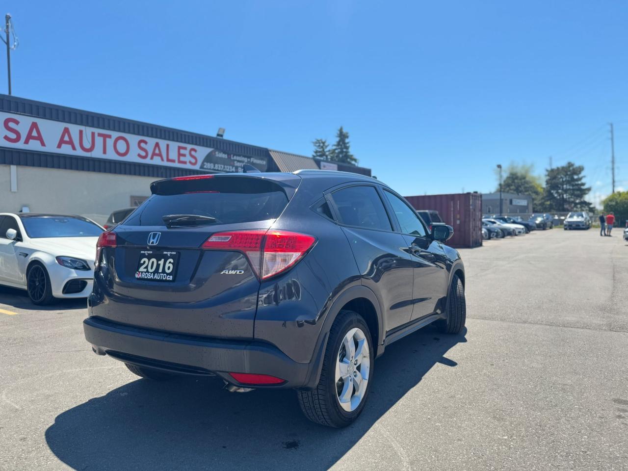 2016 Honda HR-V AWD NO ACCIDENT NAVI SUNROOF BLUETOOTH BACKUP CAM - Photo #9
