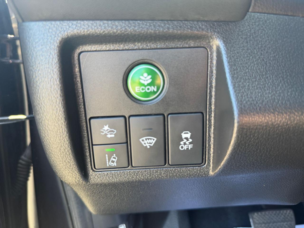 2016 Honda HR-V AWD NO ACCIDENT NAVI SUNROOF BLUETOOTH BACKUP CAM - Photo #22
