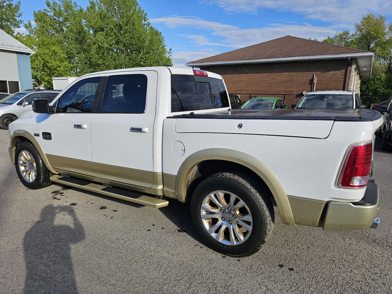 2017 RAM 1500 4WD Crew Cab 140.5" Longhorn, - Photo #6