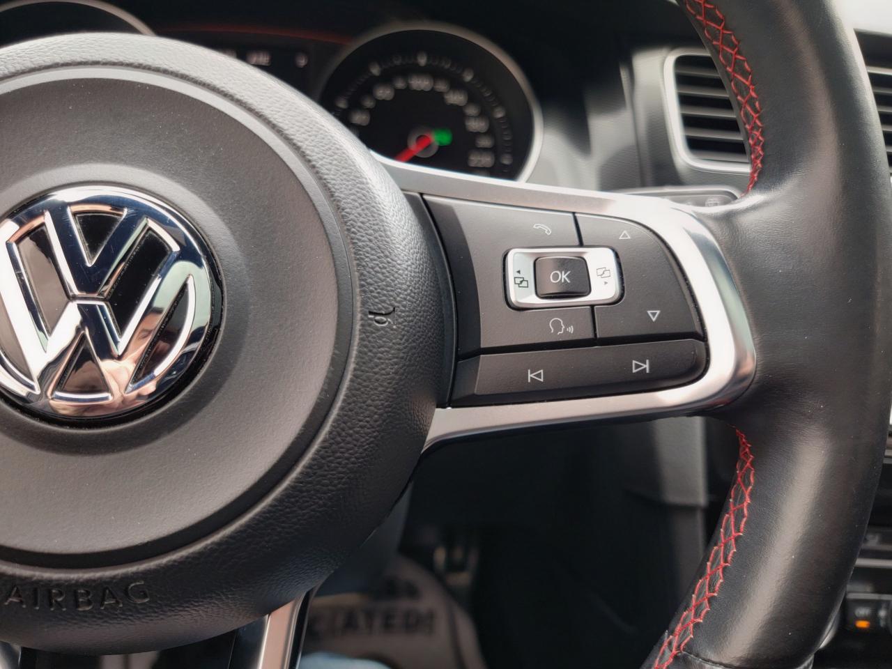 2015 Volkswagen Golf Autobahn | GTI - Photo #21