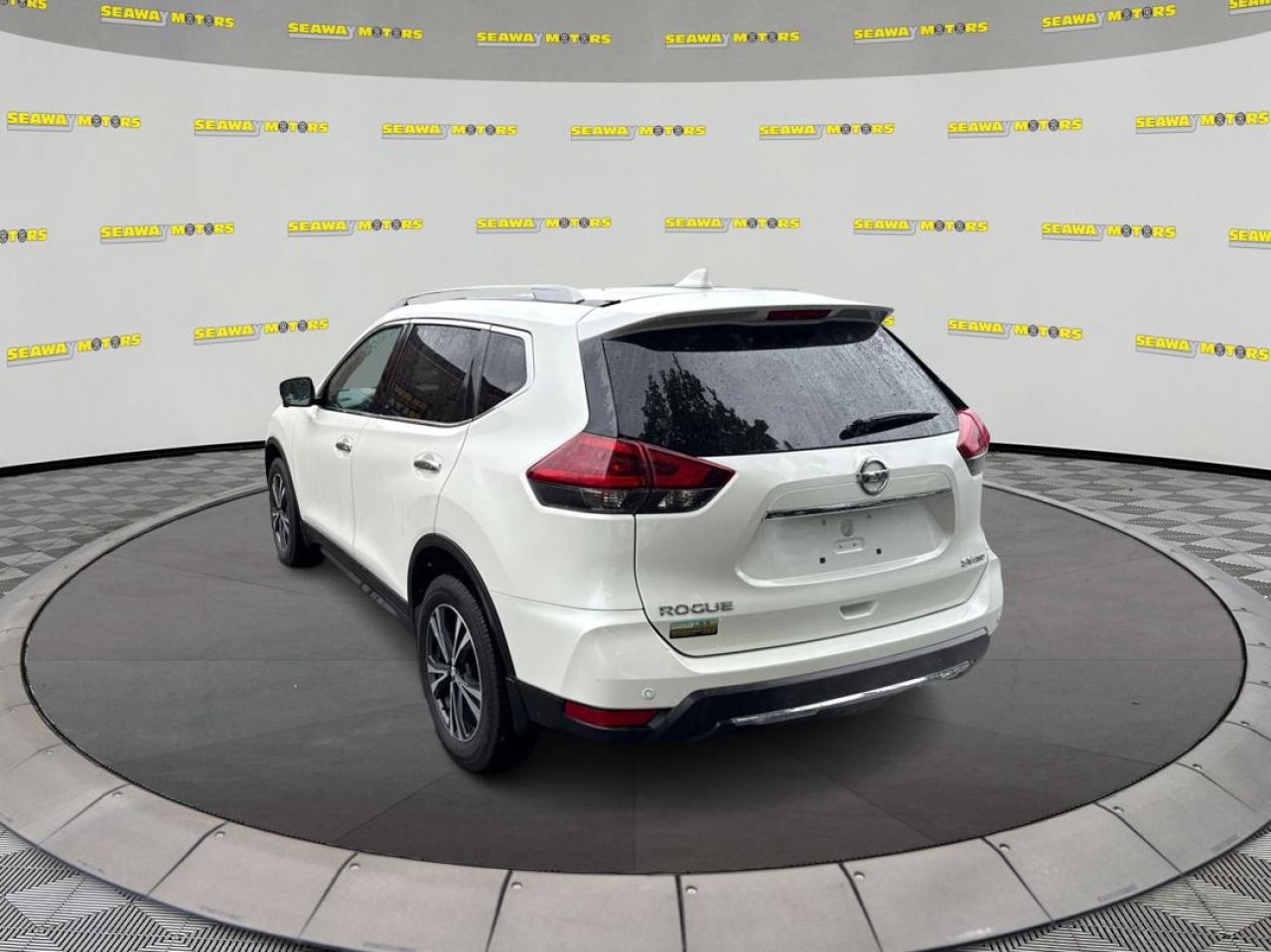 2020 Nissan Rogue  - Photo #3