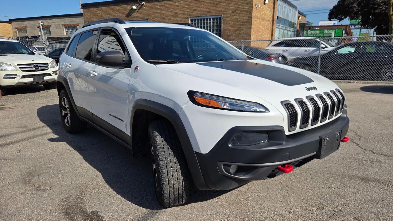 2015 Jeep Cherokee Trailhawk - Photo #6