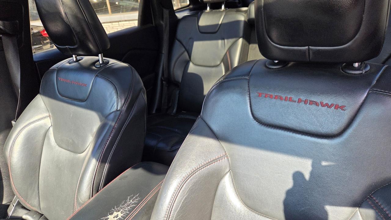 2015 Jeep Cherokee Trailhawk - Photo #14