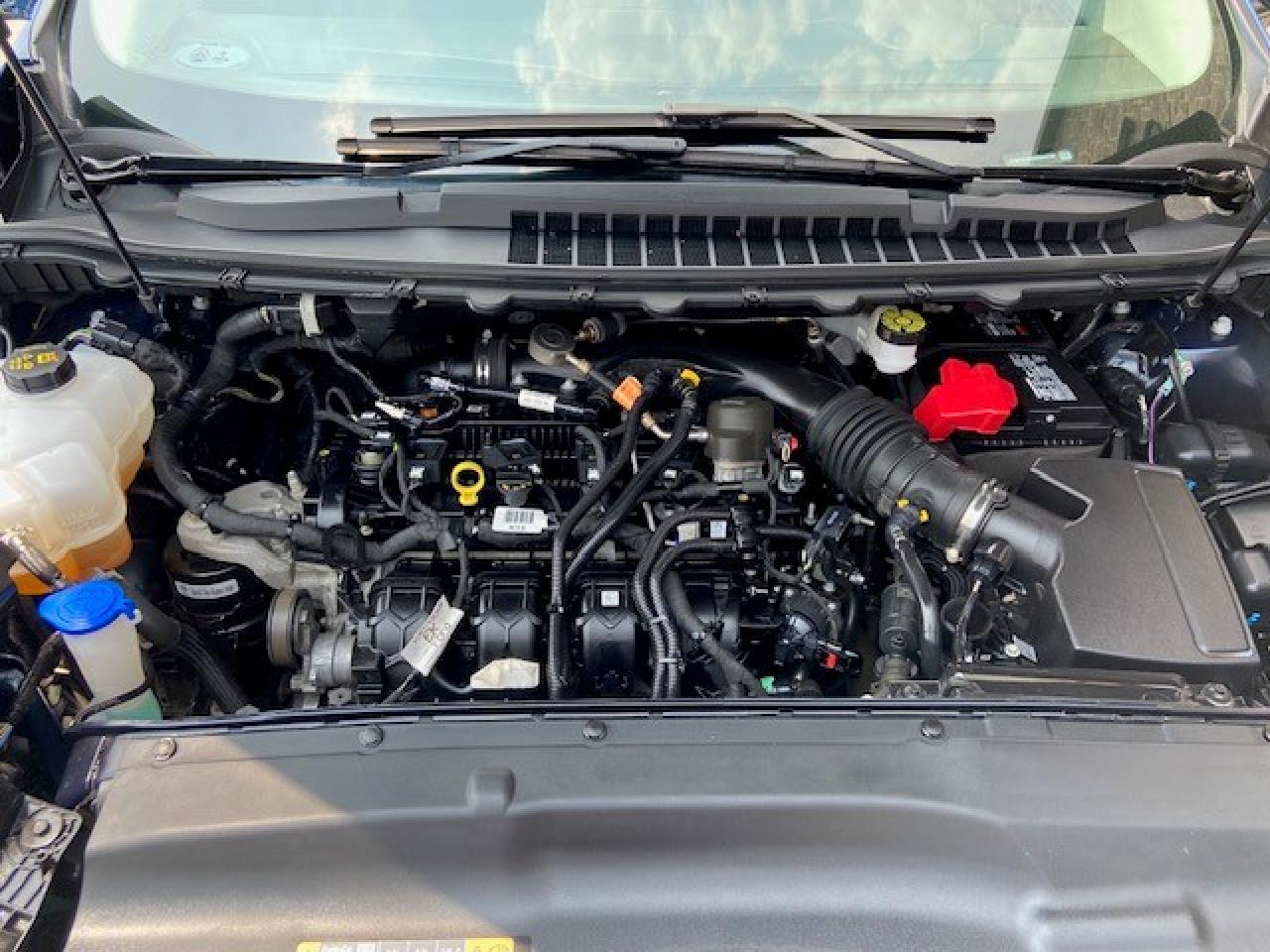 2021 Ford Edge SEL AWD Photo4
