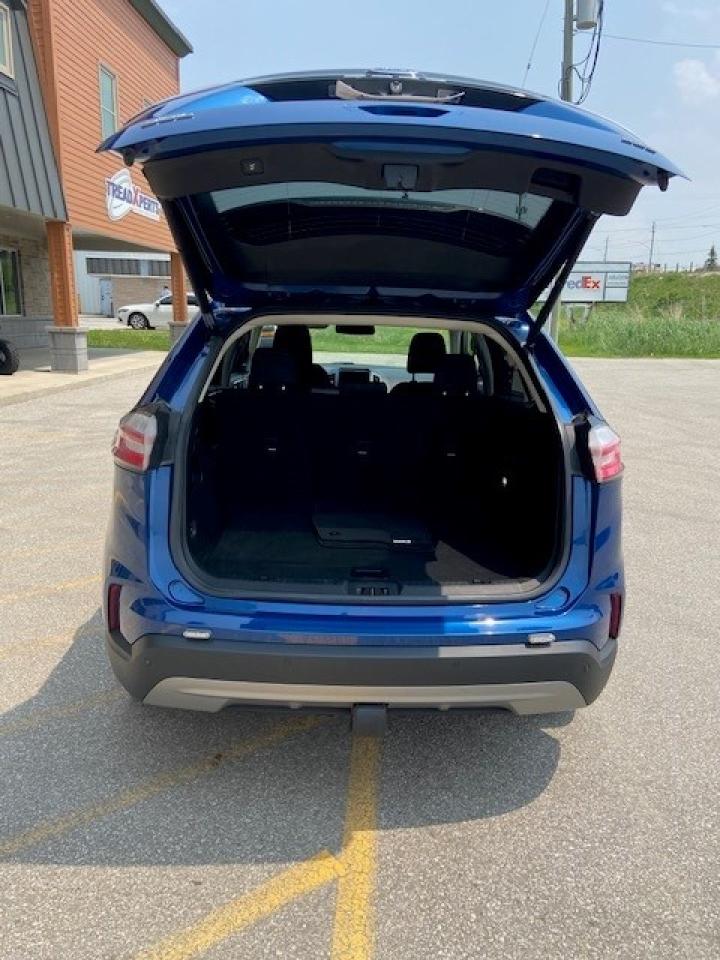 2021 Ford Edge SEL AWD Photo