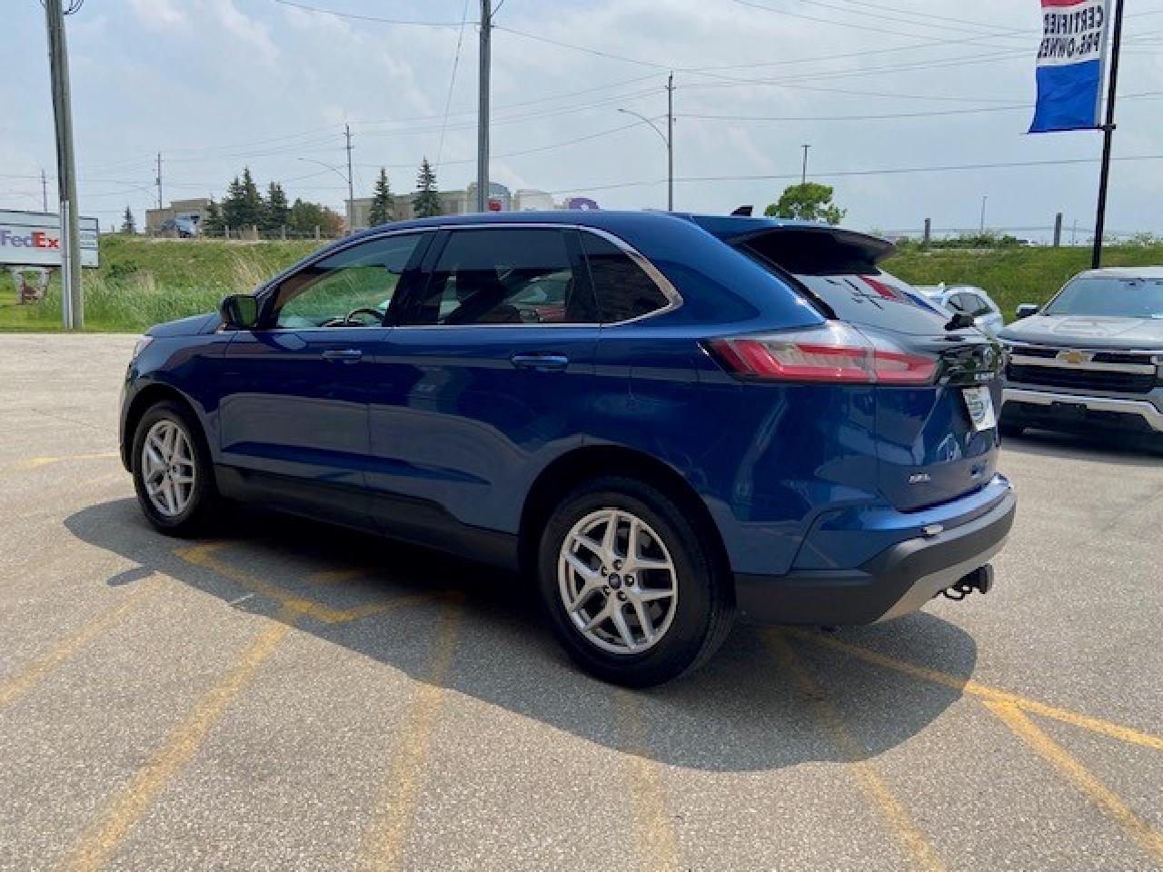 2021 Ford Edge SEL AWD Photo