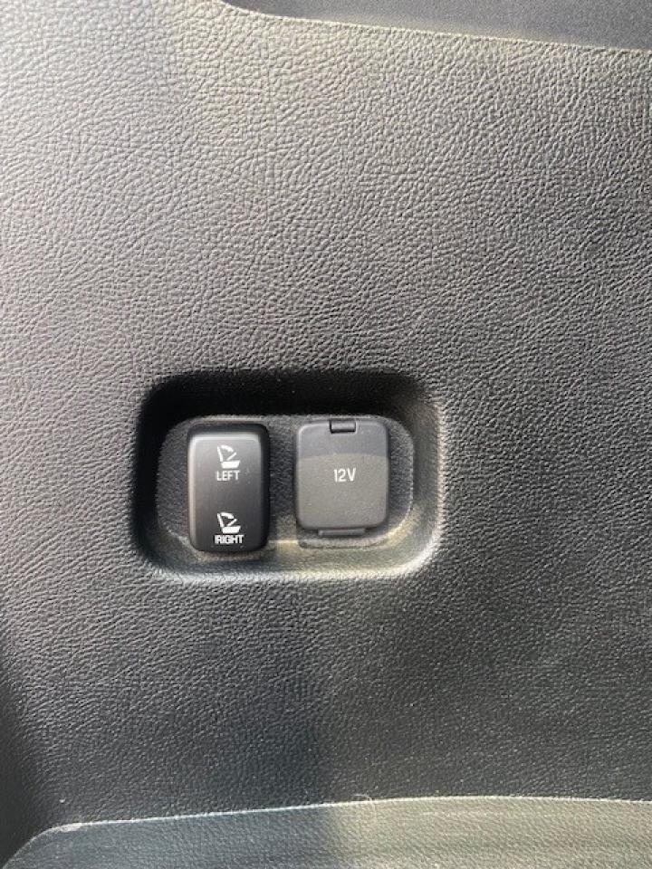 1749061954