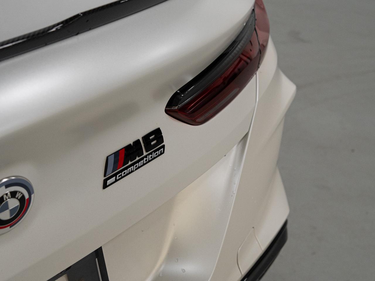 2023 BMW M8 COMPETITION | COUPE | CARBON CORE | MATTE WHITE Photo