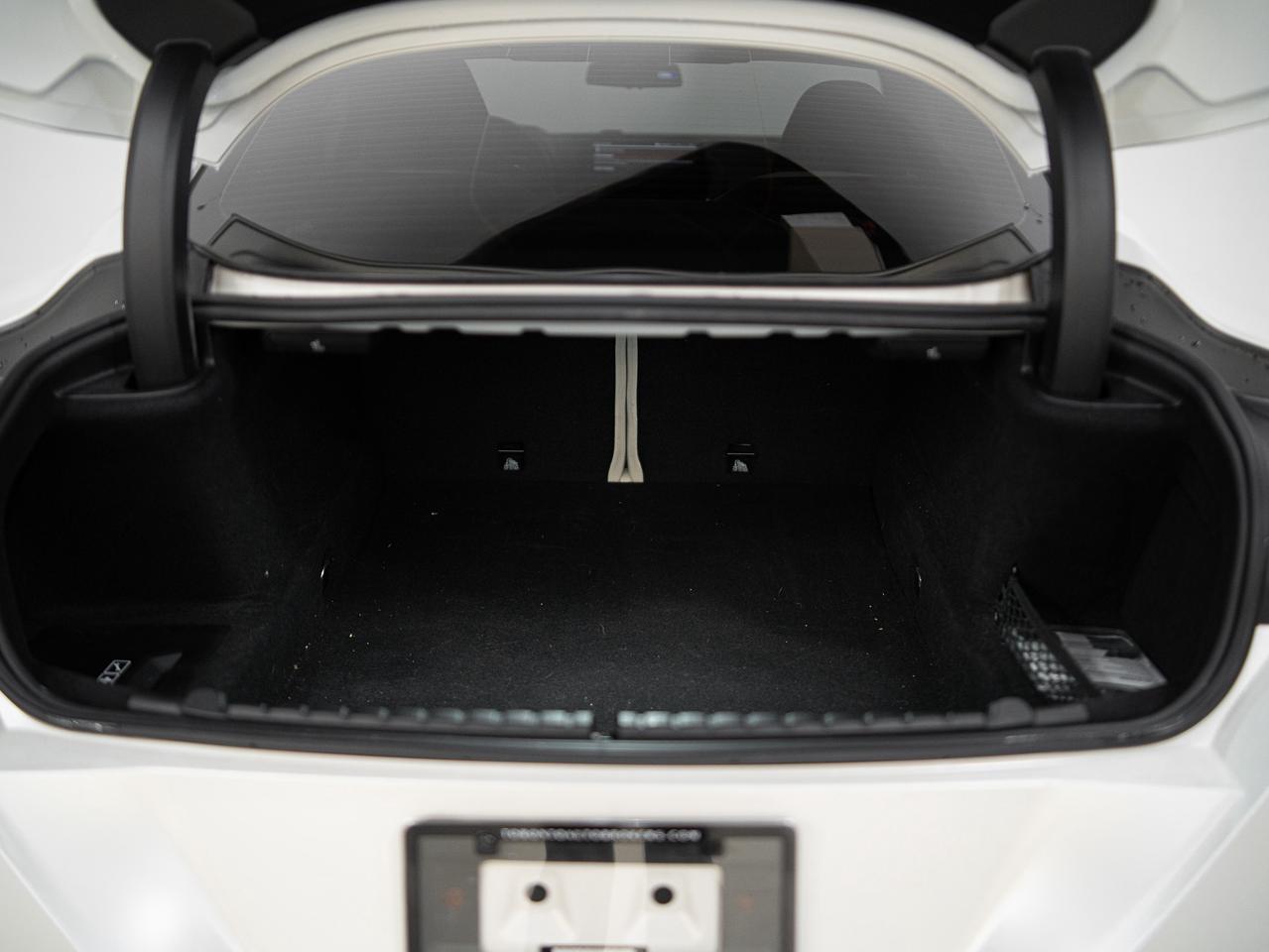 2023 BMW M8 COMPETITION | COUPE | CARBON CORE | MATTE WHITE Photo