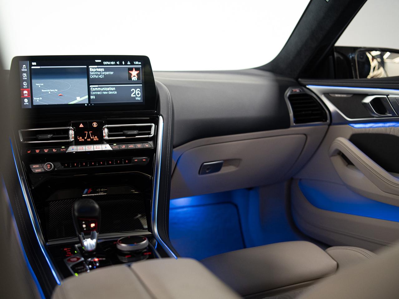 2023 BMW M8 COMPETITION | COUPE | CARBON CORE | MATTE WHITE Photo