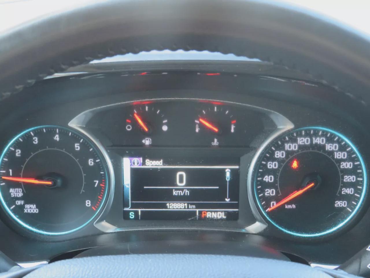 2019 Chevrolet Traverse LT Cloth (**CLEAN TITLE/NO ACCIDENTS!!**SAFETY/CERTIFIED!!**AWD**ALLOY RIMS**RENOTE START**POWER SEATS**DIGITAL TOUCHSCREEN**HEATED SEATS**REVERSE CAMERA**POWER TAILGATE**LEATHER WRAPPED STEERING WHEEL**BLUETOOTH**CRUISE CONTROL**PUSH BUTTON START**DUAL C Photo