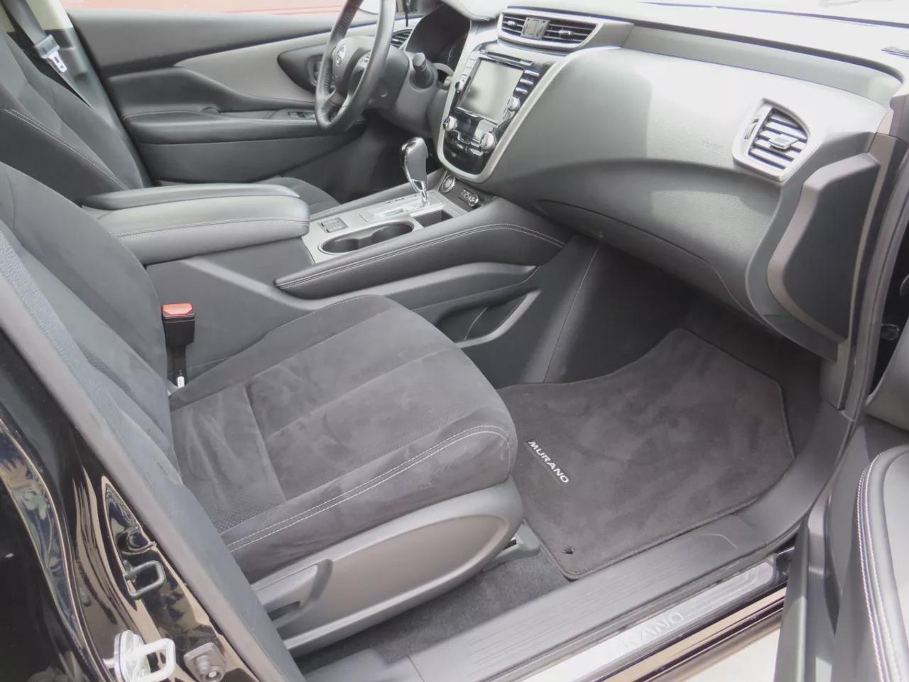 2021 Nissan Murano SV  | One Owner | Clean Title | No Accidents | Safety Certified | Alloy Rims | Remote Start | Navigation | 360 Degree Reverse Camera | Panoramic Sunroof | Dual Climate Control | Power Tailgate | Heated Seats | Steering Wheel | Push Button Start | Digital  Photo