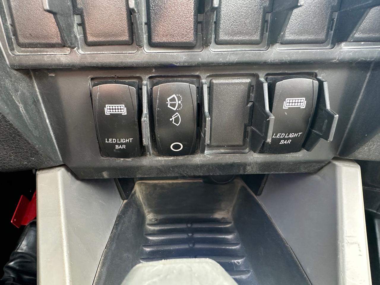 1748370648