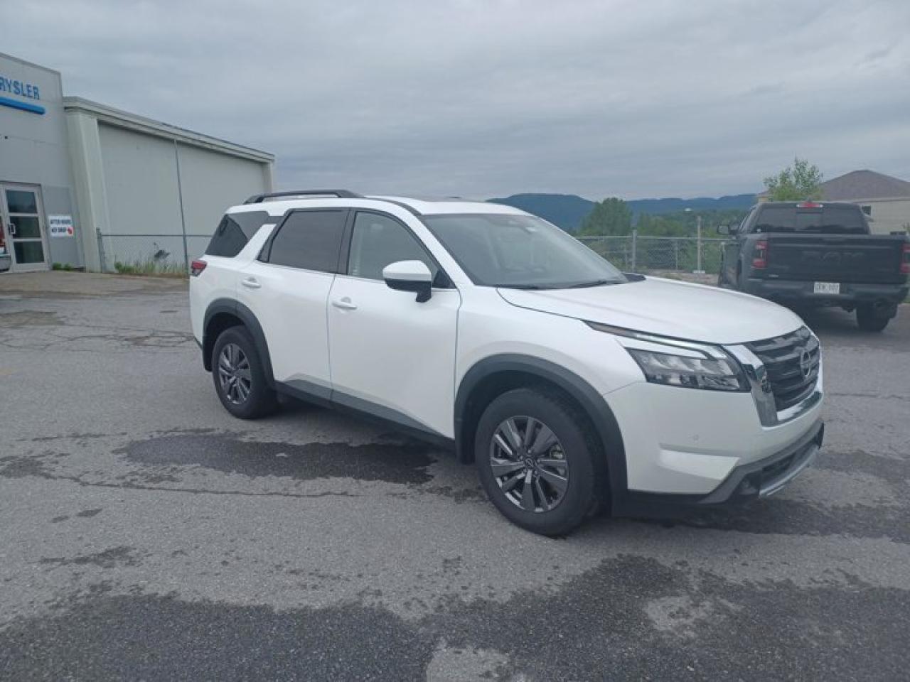 Used 2025 Nissan Pathfinder SV for sale in Corner Brook, NL